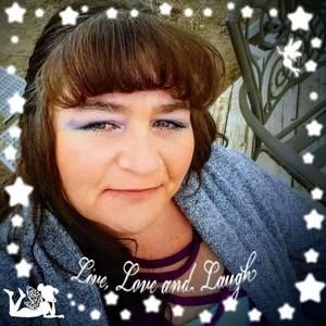 Meet your Posher, Neasa